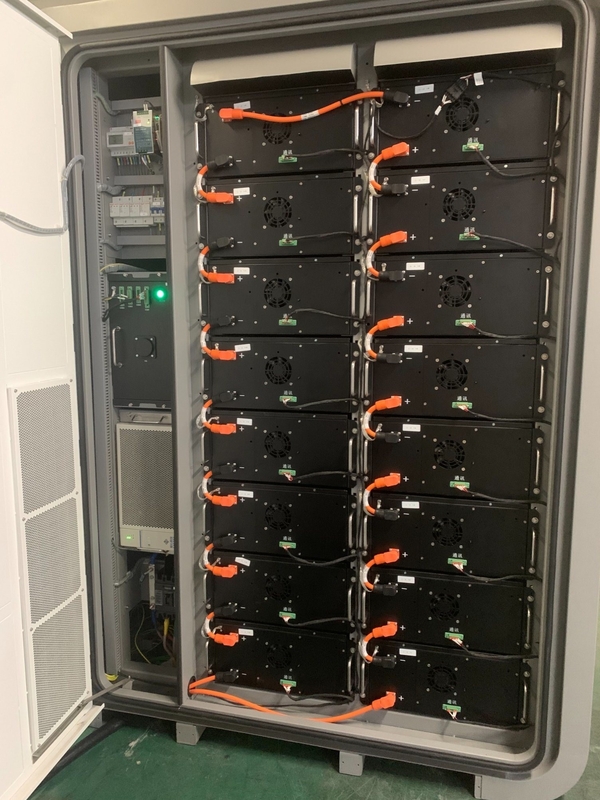 125 KW sistema de armazenamento de energia de resfriamento líquido exterior gabinete para centro de dados backup