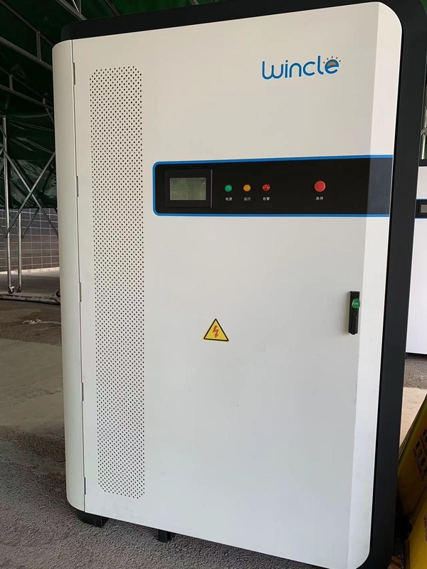135kw 289kwh LFP Sistema de gabinete de armazenamento de energia ao ar livre para estação de energia e baixo ruído