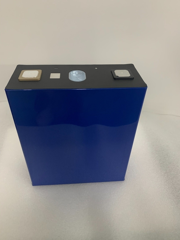 Célula de bateria LFP personalizada 3.2 V 280ah Célula de bateria Lifepo4 para sistema industrial de armazenamento de energia
