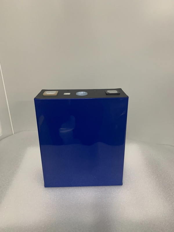 Célula de bateria LFP personalizada 3.2 V 280ah Célula de bateria Lifepo4 para sistema industrial de armazenamento de energia