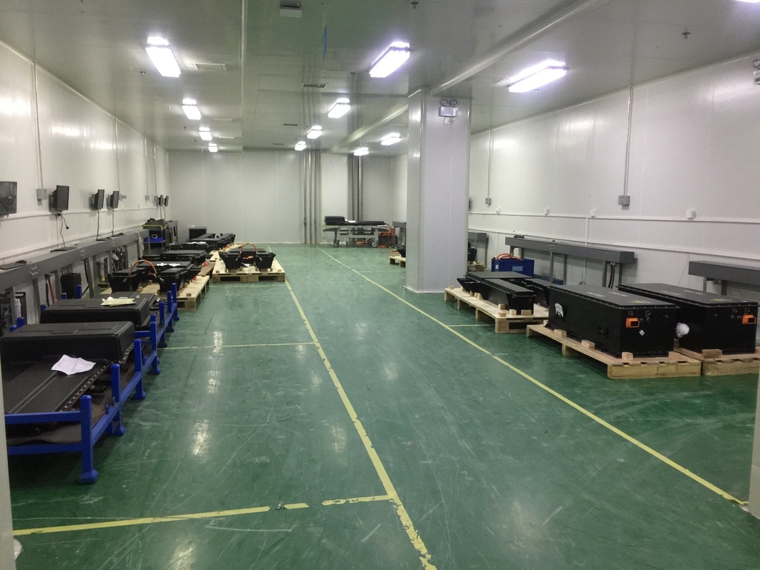Bateria de furgoneta elétrica de logística recarregável 41kwh Célula de bolsa com tensão padrão 321.2V